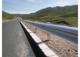 聊城市公路波形护栏工程