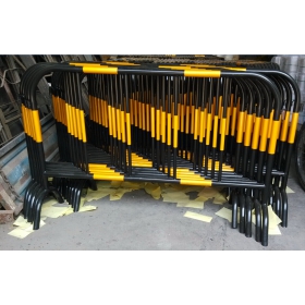 聊城市铁马围栏厂家_道路围栏批发_施工护栏厂家_价格